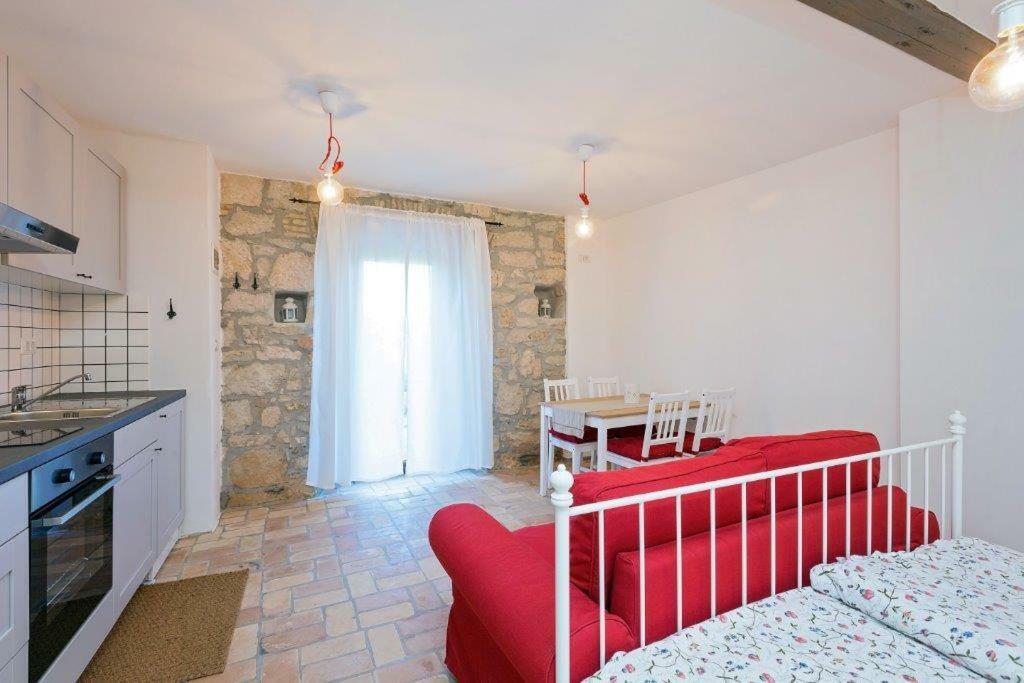 Old Town Studio And Apartment Vrsar Εξωτερικό φωτογραφία